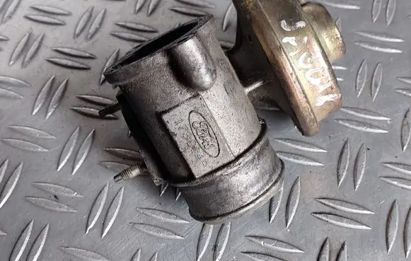 Ford Mondeo Mk III EGR valve 173C04P
