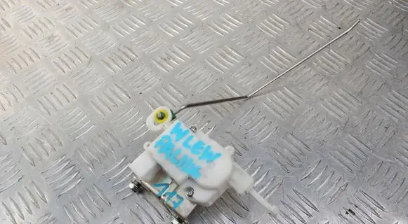 Fuel tank cap lock motor
