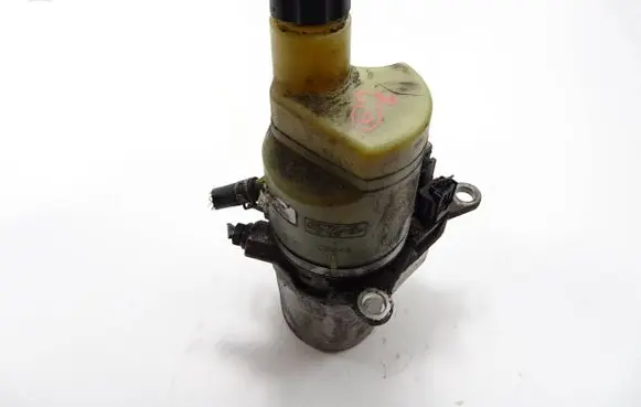 Volvo C30 Power steering pump U15391275NA V15391273HA
