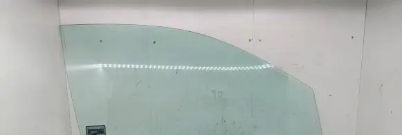 Mitsubishi Space Star Front door window glass four-door 43R00049