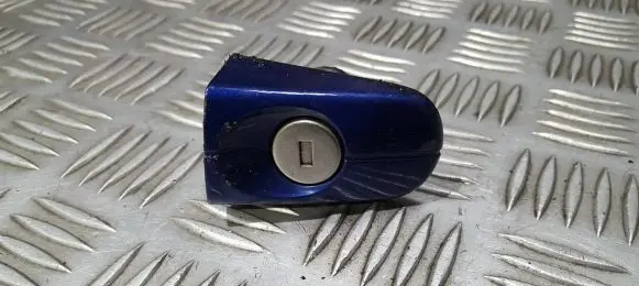 Ford Focus Front door lock (next to the handle) 