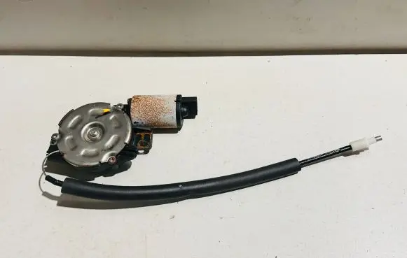 Maserati Ghibli Seat adjustment motor 2016901