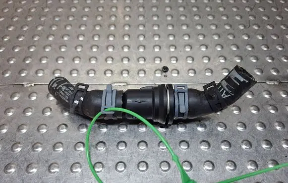 Audi A6 S6 C7 4G Engine coolant pipe/hose S26371868 4G0122445A 8R0121113