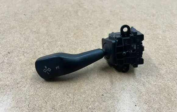 BMW 3 E46 Indicator stalk 61318363662 8363662