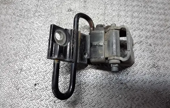 Seat Altea Rear door lower hinge