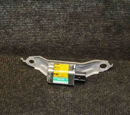 Toyota Prius (XW20) Airbag deployment crash/impact sensor 1879000922 8983447020