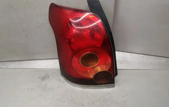Toyota Avensis T250 Rear/tail lights