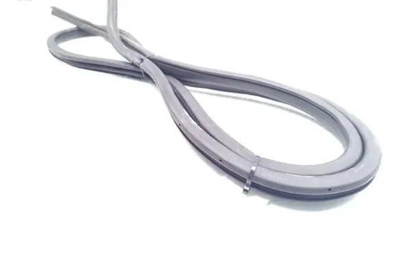 Nissan Pulsar Trunk rubber seal (body) 