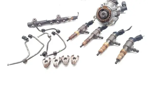 Ford Courier Fuel injection system set 9811347280 0445010592 0445110489