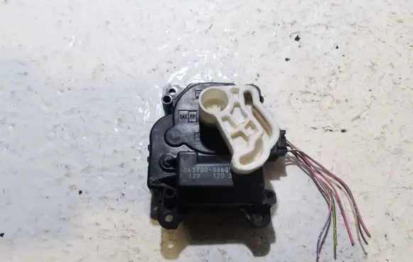 Toyota Land Cruiser (J120) Air flap motor/actuator 0637008860