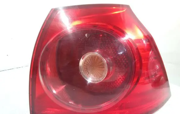 Volkswagen Golf V Rear/tail lights 1K6945096E 028490202A 00398930