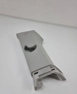 KIA Sorento (C) pillar trim 85860c5000