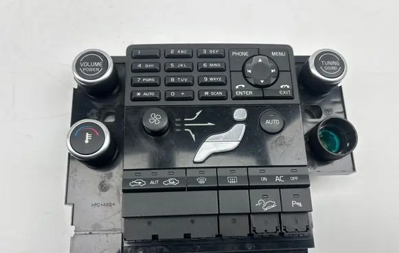 Volvo XC60 Climate control unit 30782906 10W17E02 M3164100040