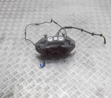 Mercedes-Benz GLC X253 C253 Front brake caliper