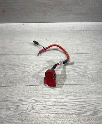 Positive cable (battery)
