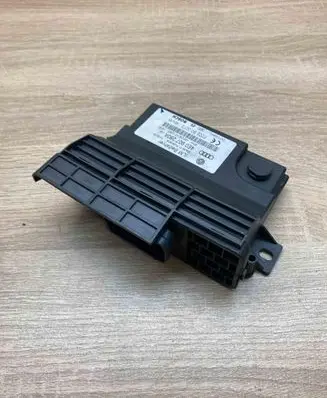 Audi A8 S8 D3 4E Power management control unit 4E0907280A