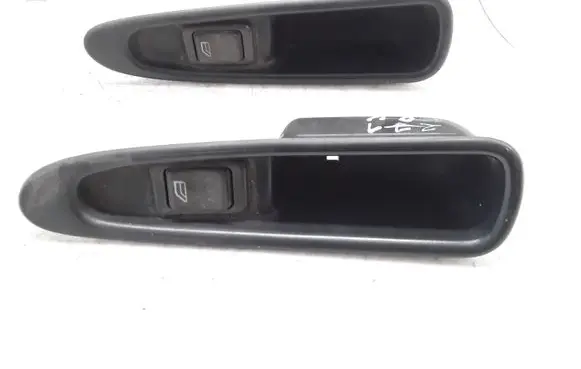Volvo S40, V40 Electric window control switch 883332 883330 883328