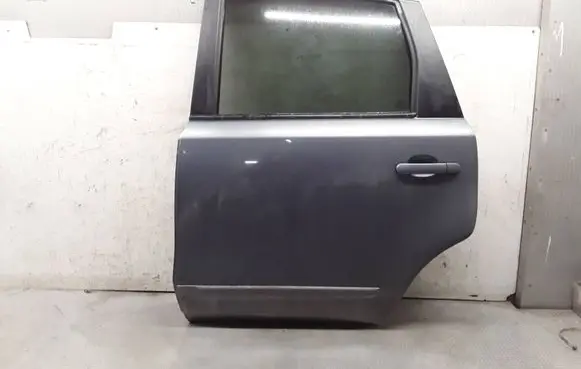 Nissan Note (E11) Rear door 