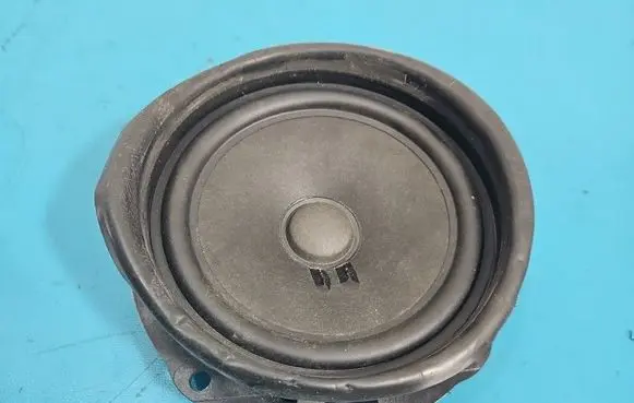 Skoda Octavia Mk3 (5E) Front door speaker 5E0035411G IMPRK1557646