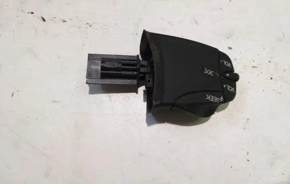 Ford Mondeo Mk III Multifunctional control switch/knob 98AB14K147AC G952A