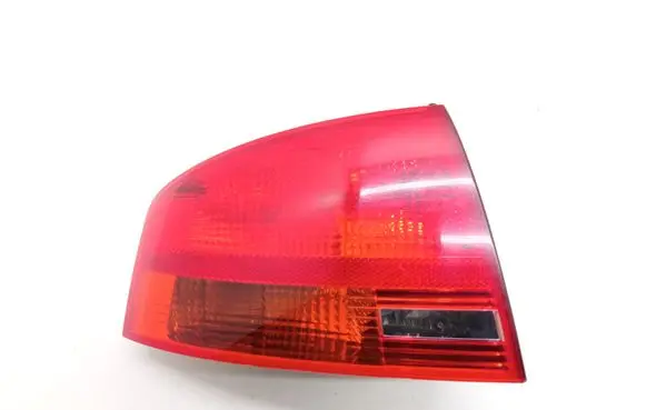 Audi A4 S4 B7 8E 8H Rear/tail lights 8E5945095