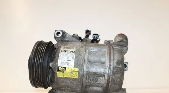 Volvo XC70 Air conditioning (A/C) compressor (pump) 31250519