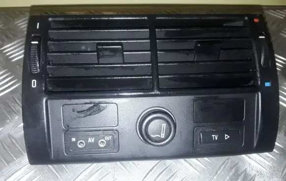 BMW X5 E53 Rear air vent grill 8409081 8370910 8370911