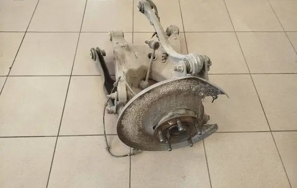 Land Rover Range Rover Sport L494 Rear wheel hub spindle/knuckle DPLA5B531BA