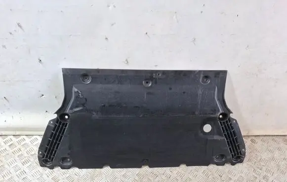 Audi A4 S4 B9 8W Engine splash shield/under tray 8W0863821F