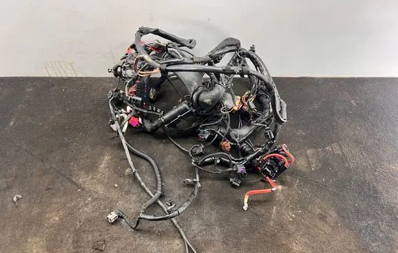 Audi A6 S6 C6 4F Engine installation wiring loom