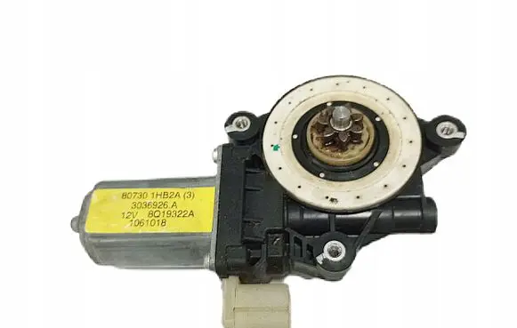 Nissan Note (E11) Front door window regulator motor 807301HB2A