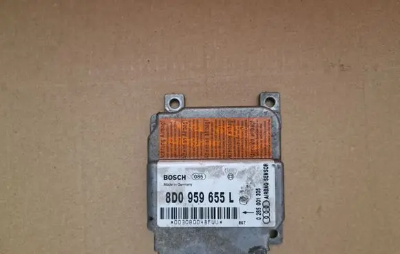 Audi A4 S4 B5 8D Airbag control unit/module 8D0959655L