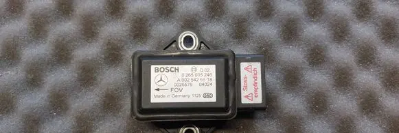 Mercedes-Benz E W211 ESP acceleration yaw rate sensor 0265005246 A0025426618 0026579