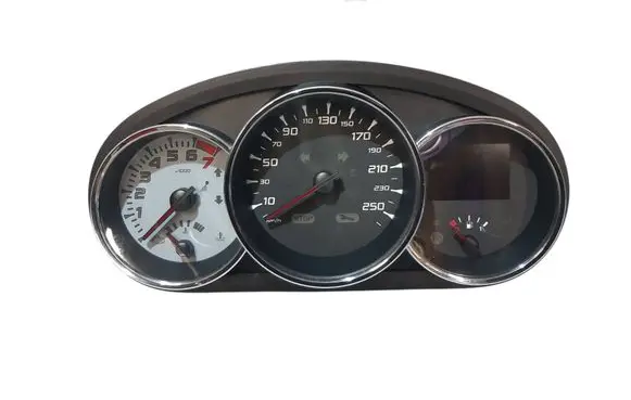 Renault Megane III Speedometer (instrument cluster) 248107541R L38956TG NS02585308Z