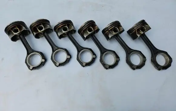 Mercedes-Benz C AMG W205 Piston 88L111