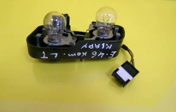 BMW 3 E46 Tail light bulb cover holder 230569L