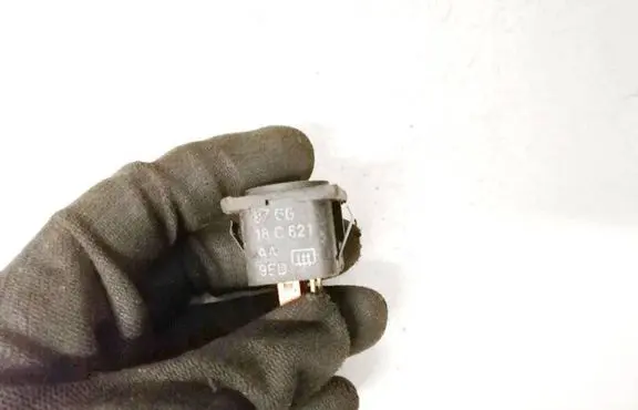 Ford Scorpio Windscreen/window heater switch 87gg18c621aa