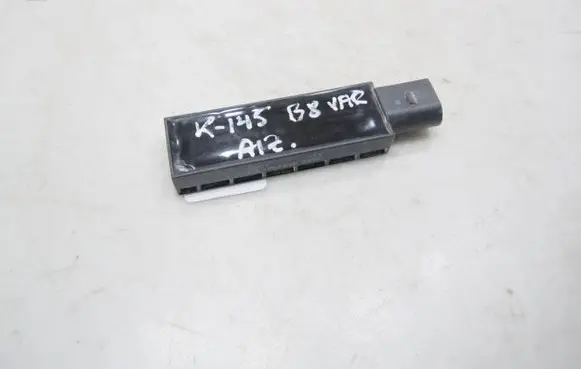Volkswagen PASSAT B8 Keyless system antenna 5Q0962131 5FA17166980