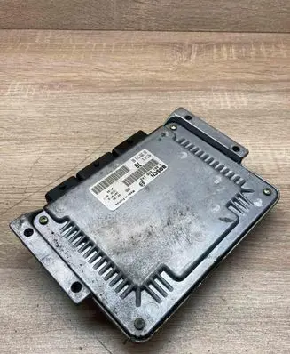 Peugeot 406 Engine control unit/module ECU 9635591380 0261206142