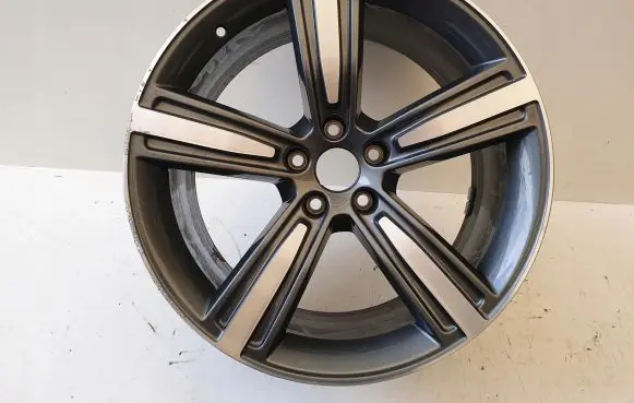 Audi A8 S8 D5 R19 alloy rim 4N0601025N