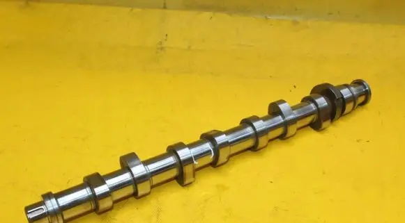 Volkswagen Golf VI Camshaft 06BQ