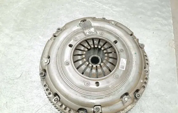 Renault Trafic III (X82) Clutch set kit 123101516R 301018864R 302059239R