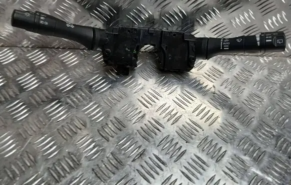 Nissan Note (E12) Indicator stalk