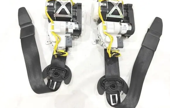 Audi A7 S7 4G Front seatbelt 4G8857706P 4G8857705H 34078383