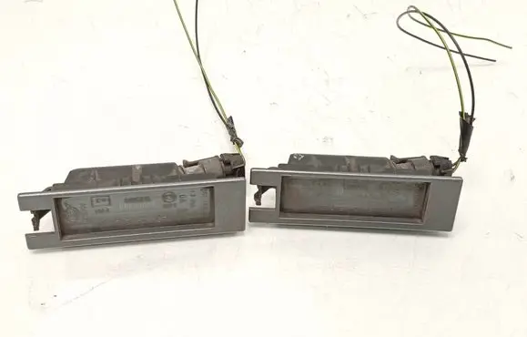 Opel Insignia A Number plate light 13251931