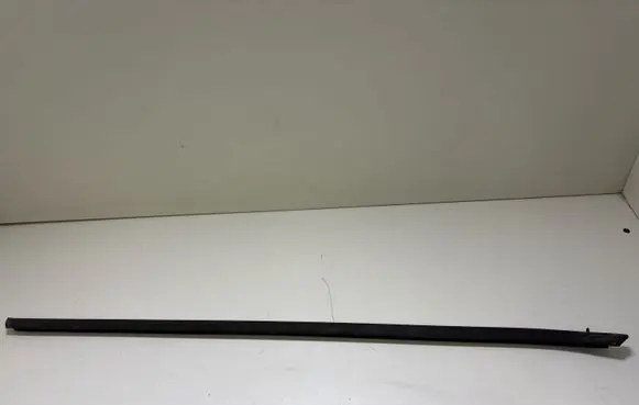 Ford Mustang V Front door glass trim molding 