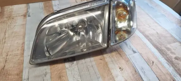 Mitsubishi Space Star Headlight/headlamp 14895500