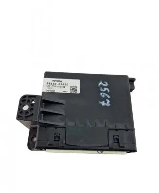 Toyota Auris 150 Other control units/modules 8865002650