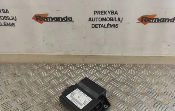 Volkswagen Sharan Hand brake control module 3AA907801H 18491001A GN00569543W