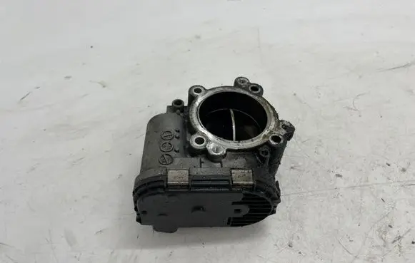Mercedes-Benz CLS C219 Engine shut-off valve A6420900270